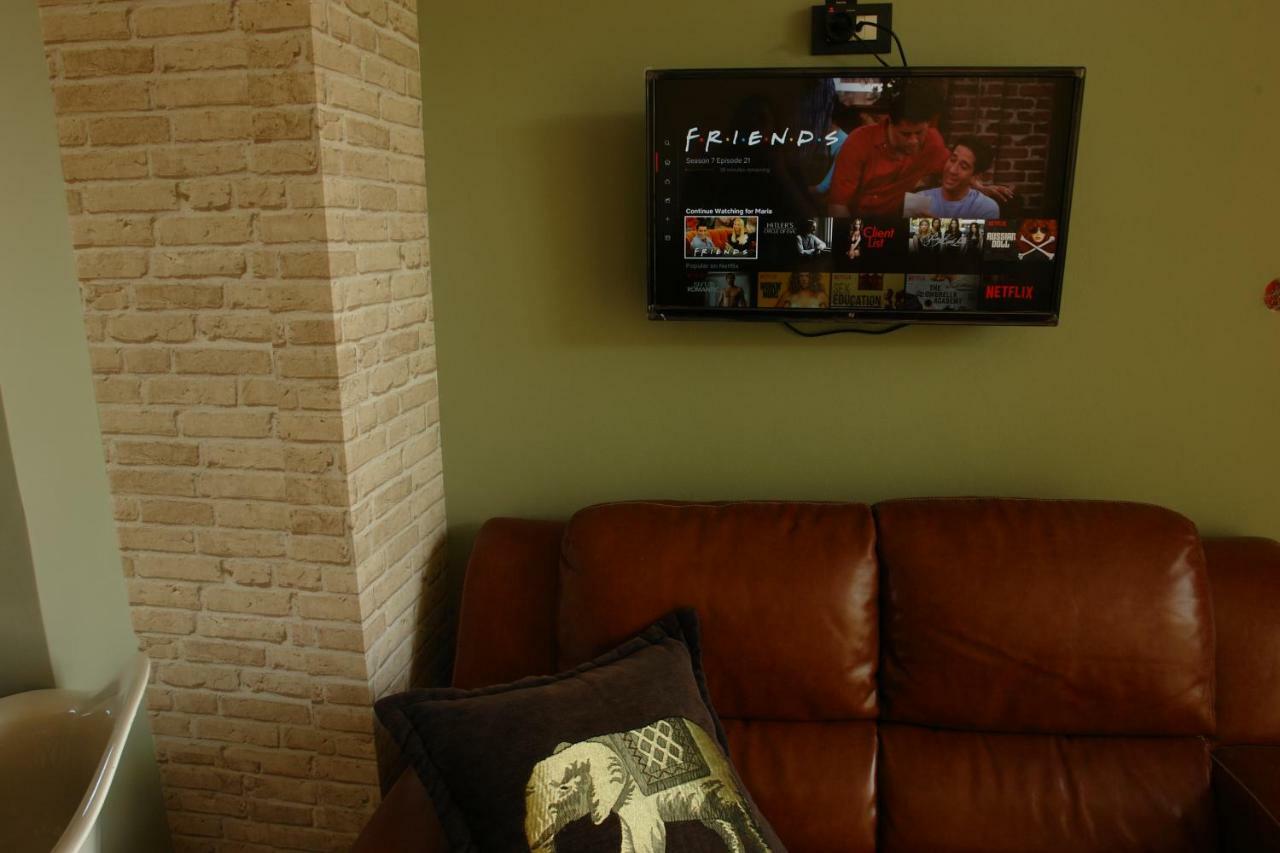 פאטרה "Green Apartment" Close To Port & Center - Parking מראה חיצוני תמונה